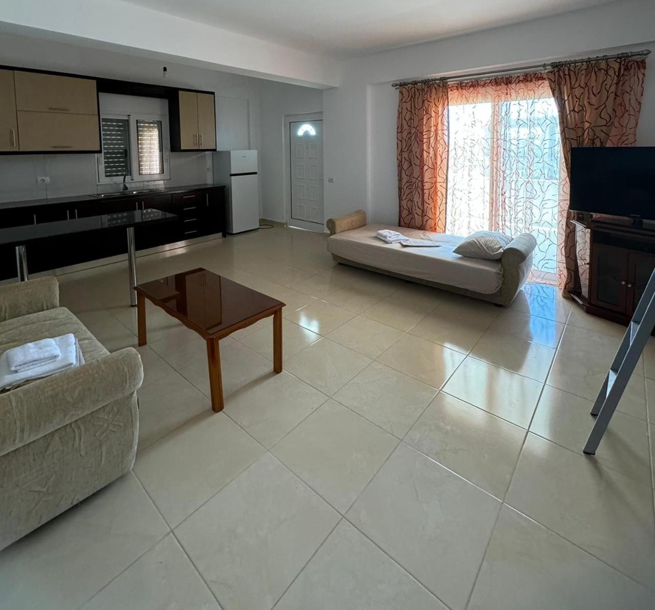 Apartment Valedeti *